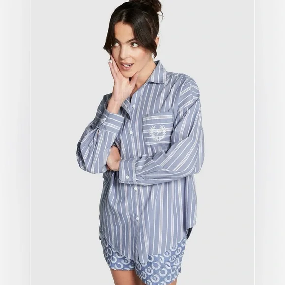 VS PINK sleep shirt - Picture 1 of 1